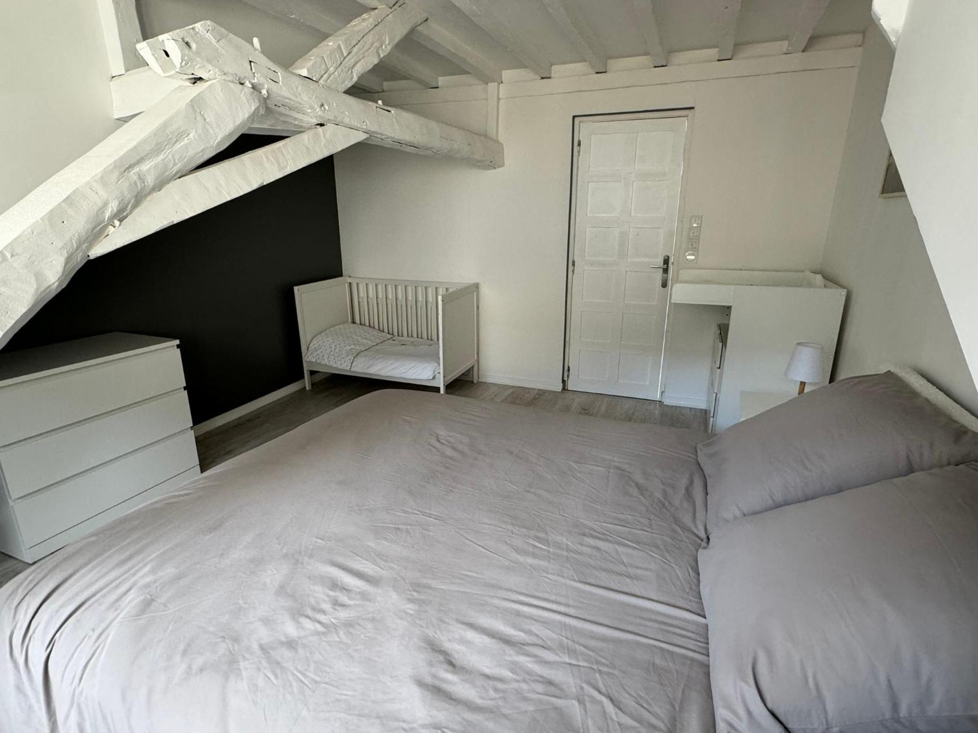 Appartement En Centre-Ville - Local Velos Disponible Mayenne Luaran gambar
